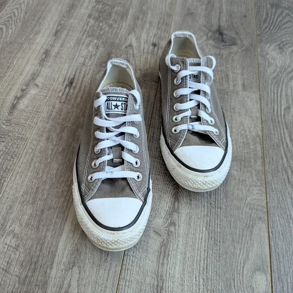 Converse Gray Low-Top Sneakers - Picture 2 of 12